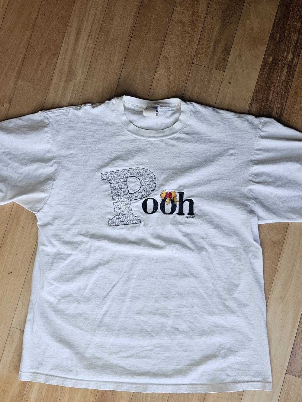 Pooh Embroidered Graphic Short Sleeve Tee White Size XL